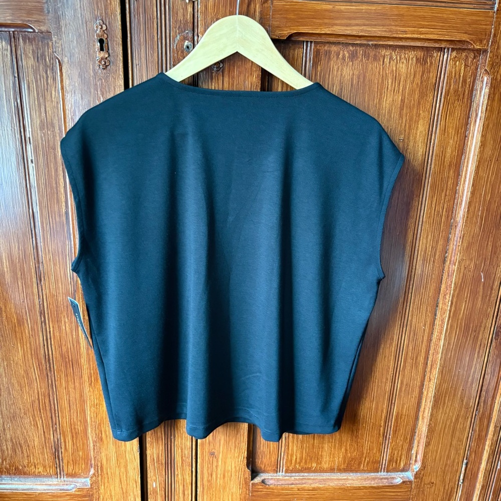 Liverpool Black Sleeveless Top - Picture 5 of 8